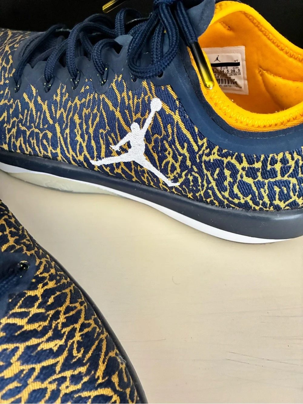 Jordan dynamic navy